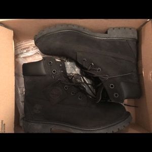 Black Timberlands